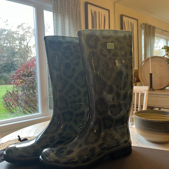 Dolce & Gabbana size 9 rain boots - Picture 5 of 5